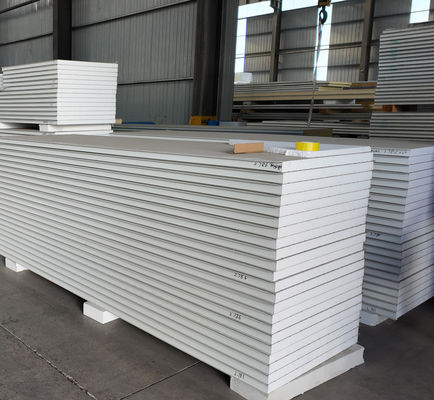 PVDF 표면 50mm 두께의 외부 벽 단열 샌드위치 패널