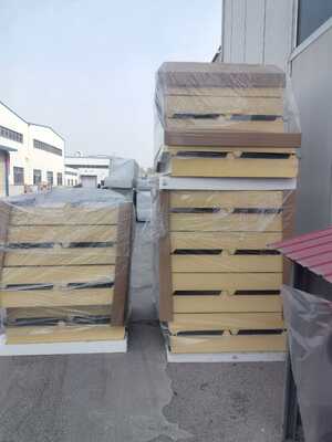 산업용 건물의 우수한 소음 및 열 단열을 가진 부식 내성 PIR 지붕 패널